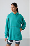 Deniz Yeşili Balon Kol Yazı Nakışlı Kadın Oversize Tunik Sweatshirt - 97163