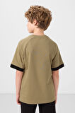 Koyu Bej Pamuklu Yumuşak Dokulu Oversize Cep Detaylı Erkek Çocuk T-Shirt - 11295