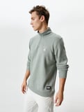 Bugs Bunny Dik Yaka Sweatshirt Lisanslı Baskılı