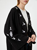 Midi Kimono Nakışlı Oversize Asimetrik Kesim