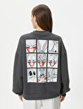 Bugs Bunny Sweatshirt Lisanslı Arkası Baskılı Bisiklet Yaka Rahat Kalıp