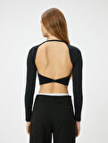 Sırt Dekolteli Crop Tişört Uzun Kollu Bisiklet Yaka Slim Fit