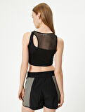 Tül Detaylı Asimetrik Yaka Crop Atlet 