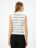 Kolsuz Dik Yaka Çizgili Triko Üst