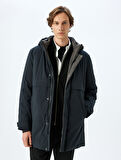 Anorak Mont Kapşonlu Arkası Baskılı Cep Detaylı Slim Fit Fermuarlı