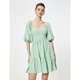 DRESSES