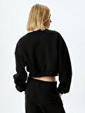 Renk Bloklu Dik Yaka Üç İplik Şardonlu Yarım Fermuarlı Crop Sweatshirt