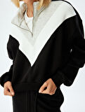 Renk Bloklu Dik Yaka Üç İplik Şardonlu Yarım Fermuarlı Crop Sweatshirt