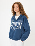 Yarım Fermuarlı Sweatshirt Oversize Kolej Baskılı Cep Detaylı 