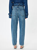 Standart Bel Düz Paça Yıpratılmış Kot Pantolon - Straight Fit Jeans