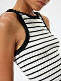 Crop Üst Kolsuz Slim Fit Bisiklet Yaka