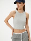 Crop Basic Halter Yaka Atlet Ribanalı Pamuklu Slim Fit