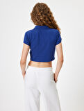 Crop Tişört Polo Yaka Düğmeli Kısa Kollu Kolej İşlemeli Slim Fit