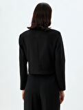 Uzun Kollu Düğmeli Slim Fit Crop Ceket