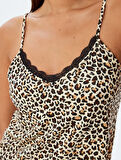 Leoparlı Askılı Pijama Üstü V Yaka Dantel Detaylı