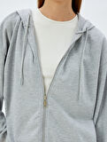 Uzun Kollu Üç İplik Pamuklu Fermuarlı Kapşonlu Sweatshirt