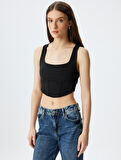 Crop Korse Görünümlü Üst Kolsuz Kare Yaka 