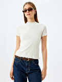 Kısa Kollu Dik Yaka Viskon Tişört Dokulu