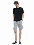 Viskon Karışımlı Cep Detaylı Bermuda Slim Fit Beli Bağcıklı Şort