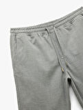 Viskon Karışımlı Cep Detaylı Bermuda Slim Fit Beli Bağcıklı Şort