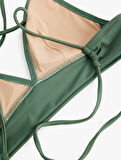 Bağlama Detaylı Arkası Çapraz Askılı Bralet Bikini Üstü