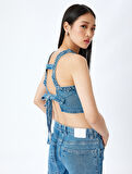 Taş Detaylı Sırtı Bağcıklı Crop Kolsuz Denim Bluz