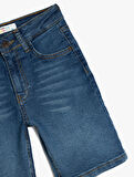 Pamuklu Cep Detaylı Slim Fit Denim Şort