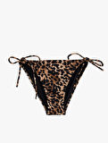 Astarlı Leopar Desenli Yanları Bağlamalı İpli Bikini Altı