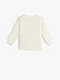 Basic Sweatshirt Uzun Kollu Bisiklet Yaka Kalp Detaylı Dokulu