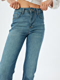 Düz Paça Kot Pantolon Normal Bel Dar Kesim Düğmeli Cepli - Slim Straight Fit Jean