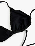 Boyundan Bağlamalı İpli Üçgen Bikini Üstü