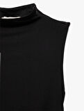 Hafif Dik Yaka Kolsuz Drapeli Slim Fit Midi Kalem Elbise
