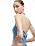 Halter Yaka Düğmeli Dar Kesim Kolsuz Crop Denim Üst