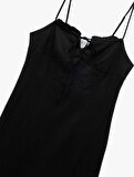 Fırfırlı Yırtmaç Detaylı Volümlü Slim Fit Keten Viskon Karışımlı Askılı Midi Elbise