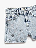 Taş Detaylı Cepli Pamuklu Denim Şort