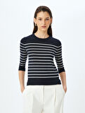 Yuvarlak Yaka 3/4 Uzun Kollu Çizgili Triko Kazak