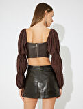 Koton X Zeynep Bastık - Suni Deri Crop Bluz Dokulu Balon Uzun Kol Kalp Yaka Bağlamalı Slim Fit