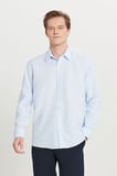 Pamuklu Regular Fit Normal Kesim Klasik Yaka Armürlü Gömlek