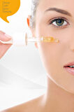 Cilt Tonu Eşitleyici ve Gözenek Sıkılaştırıcı,C Vitamini Serum 30 ML