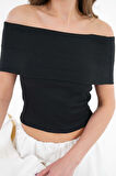 Siyah Madonna Yaka Omzu Açık Fitilli Örme Crop Bluz
