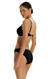 Zeki Siyah Aksesuar Detaylı Bikini Takımı