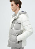 Beyaz Regular Fit Kapüşonlu Casual Dokuma Mont