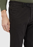 Siyah Düz Dokuma Regular Fit Casual Pamuk Karışımlı Pantolon