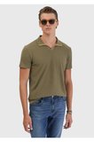 Yağ Yeşili Jakarlı Polo Yaka %100 Pamuk T-Shirt
