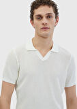 Beyaz Polo Yaka Jakarlı Triko