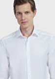Beyaz Regular Fit Dokuma Klasik %100 Pamuk Gömlek