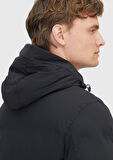 Siyah Regular Fit Kapüşonlu Casual Dokuma Mont