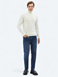 Ekru Tam Balıkçı Yaka Düz Örgü Yün Karışımlı Triko Kazak