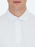 Beyaz Jakarlı Polo Yaka T-Shirt