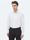 Beyaz Düz Regular Fit Dokuma Klasik Pamuk Karışımlı Gömlek